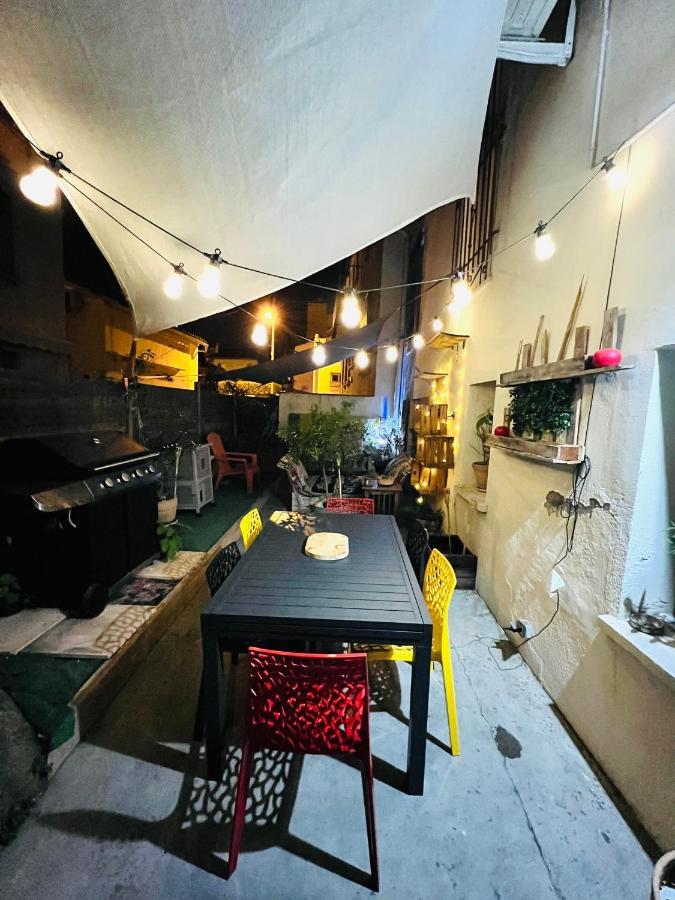 D'hotes Les Bois Blancs Frühstückspension Perpignan